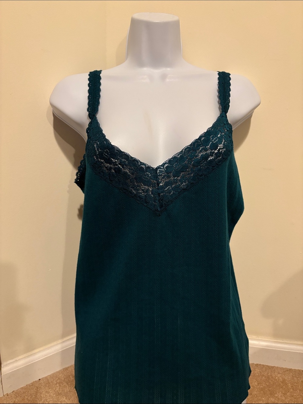 NWT Jones Wear Lace-Trim Camisole - Teal Green in XL